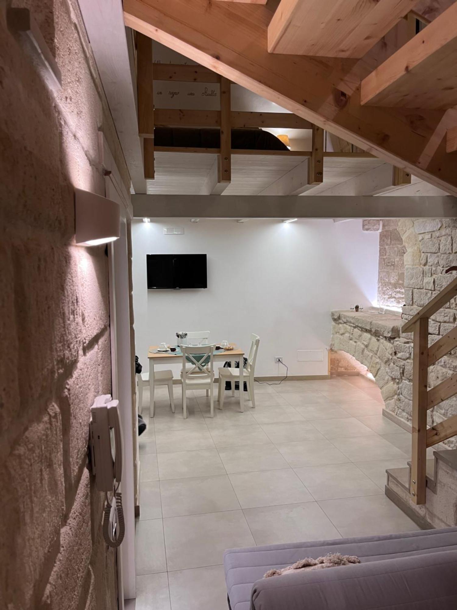 Epoca Suite House Trani Exteriér fotografie